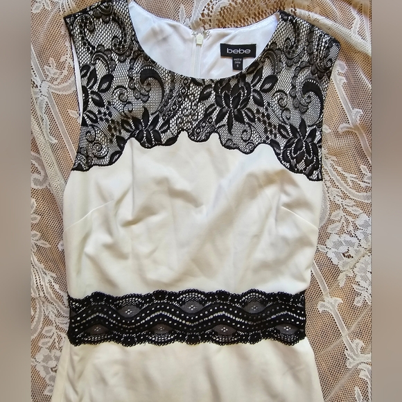 BEBE Cream black lace midi dress size small - Picture 4 of 4